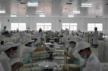 誠信如山 七旬父替子還債330萬，家風(fēng)傳承重于金山